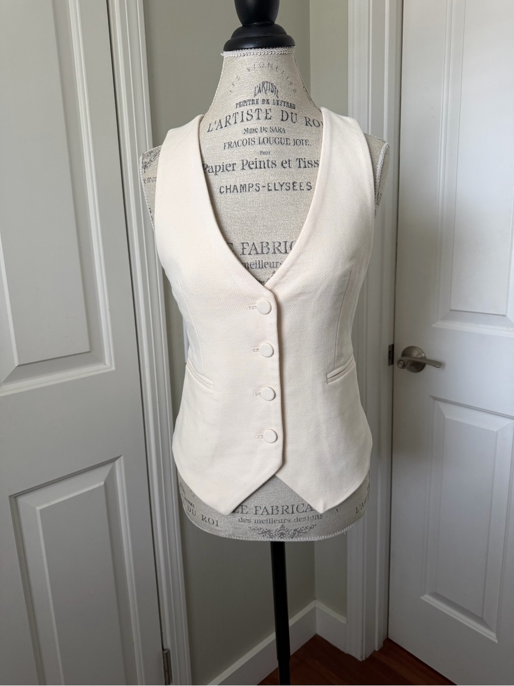 Zara Cream Tailored Button-Front Vest